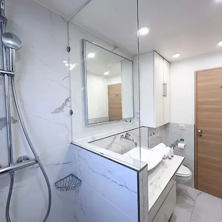 Apartment Unique Flat Near Opera *